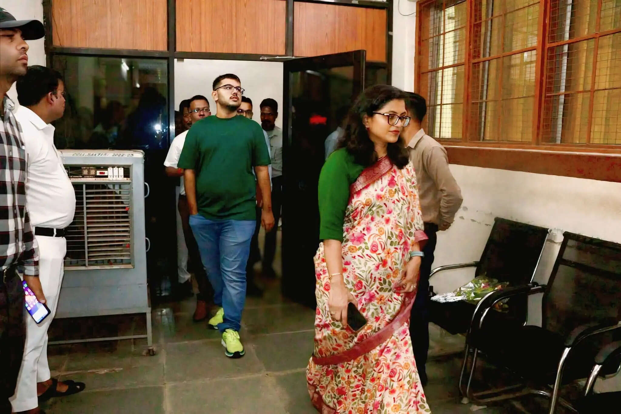 सक्ती की नवपदस्थ कलेक्टर जयश्री जैन ने कलेक्ट्रेट शाखाओं का किया निरीक्षण