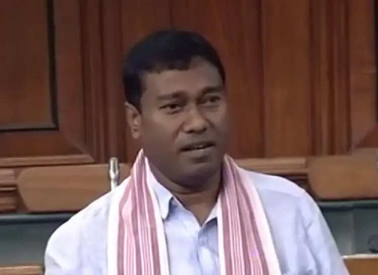 असम के 30 चाय बागानों में घुसा बाढ़ का पानी, 11 बुरी तरह प्रभावित