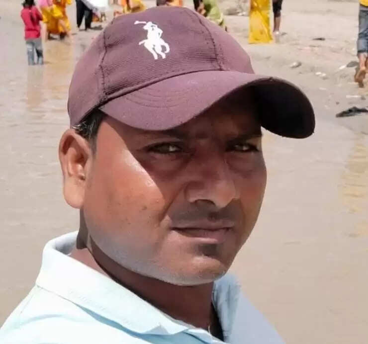 पलिया ब्लाक में तैनात पंचायत मित्र की रायबरेली में मौत