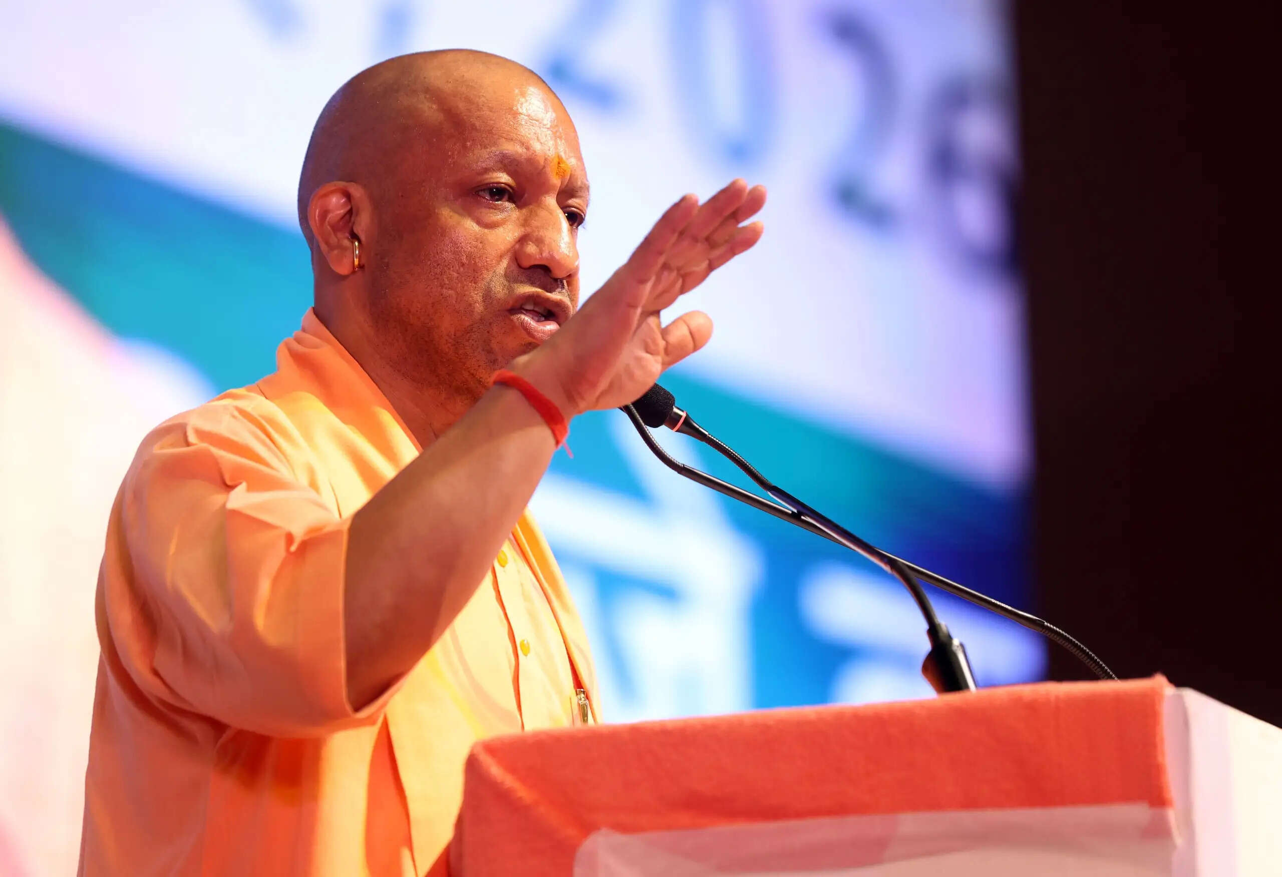गुणवत्ता, विश्वास व वैश्विक मानकों पर खरा उतरे यूपी का आम : मुख्यमंत्री याेगी