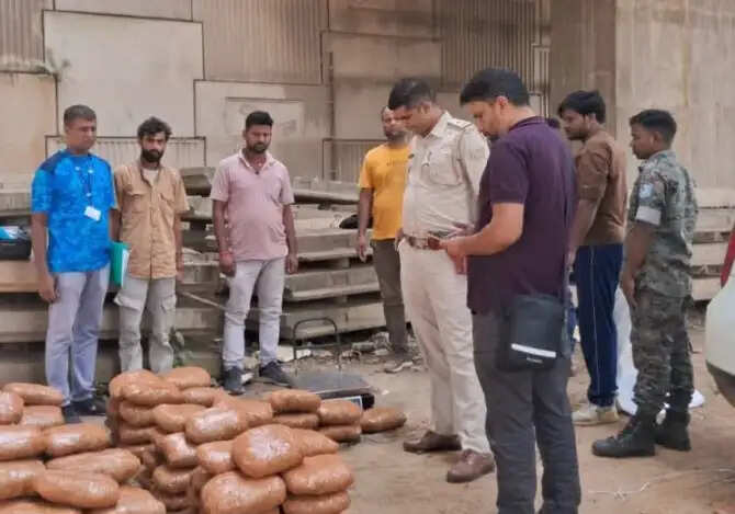 रांची में एनसीबी और पुलिस की कार्रवाई में 97 किलो गांजा बरामद
