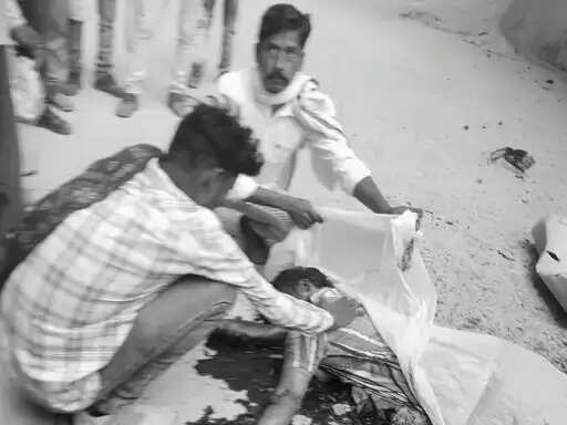 सतना:&nbsp;प्रिज्म सीमेंट फैक्ट्री में एसी विस्फोट, एक कर्मचारी की मौत, दूसरा गंभीर रूप से घायल