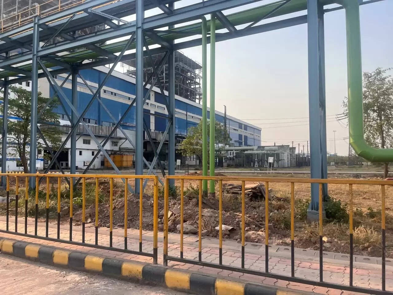 वेदांता पावर प्लांट हादसे पर सियासत तेज: कांग्रेस जांच कमेटी ने किया निरीक्षण, सुरक्षा लापरवाही पर उठे सवाल