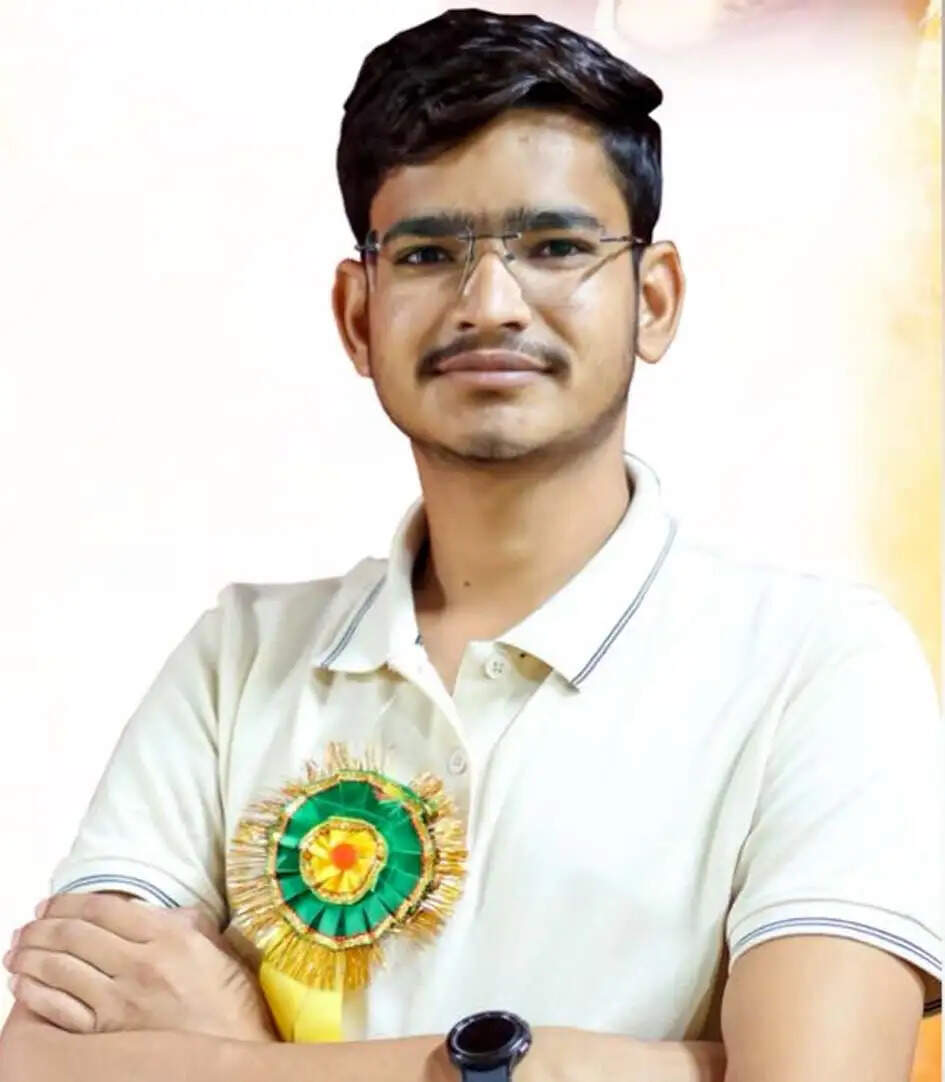हिसार : जीजेयू प्रशासन का यू-टर्न, शोधार्थी कमलदीप अत्री पर लगा प्रतिबंध हटाया गया