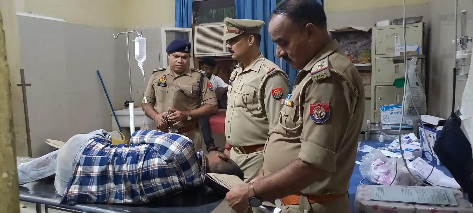 मुठभेड़ में 25 हजार का इनामी अभियुक्त गिरफ्तार, गोली लगी