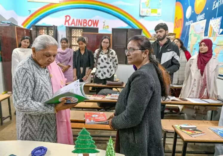 राज्यपाल ने किया राजकीय सम्प्रेषण गृह का निरीक्षण, व्यवस्था सुधारने का निर्देश