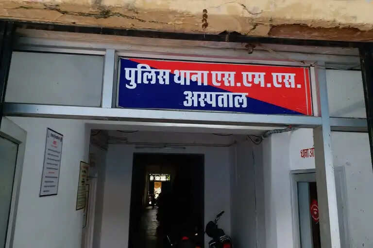 दिव्यांग कोटे की नौकरी के लिए भाई बना ‘डमी’