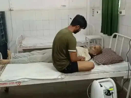 अनूपपुर: चक्कर आने से सड़क पर गिरे 58 वर्षीय व्यक्ति की कार की चपेट में आने से मौत