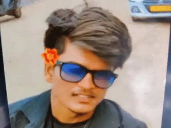 भोपाल में लापता युवक का शव छोटे तालाब में मिला,&nbsp;भाई ने प्रेम प्रसंग&nbsp;काे&nbsp;बताया&nbsp;कारण, पुलिस जांच में जुटी