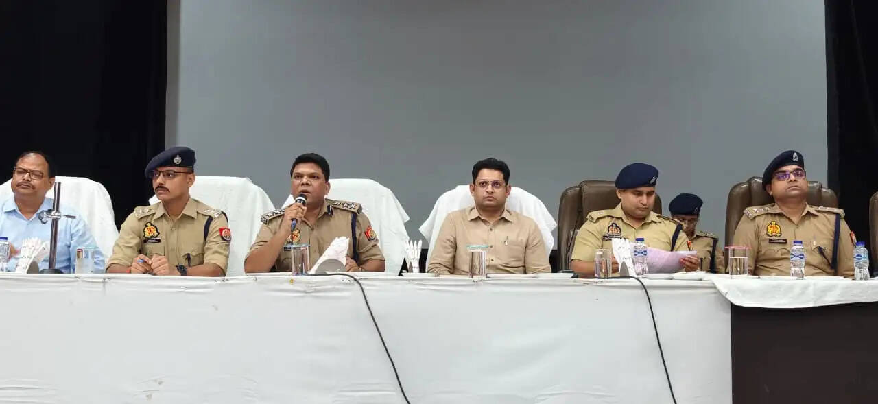 30वें दीक्षांत समारोह से पहले सुरक्षा व्यवस्था चाक-चौबंद, डीएम-एसएसपी ने किया व्यापक निरीक्षण