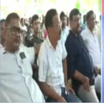 काजीरंगा में कांग्रेस का विरोध, ईको-सेंसिटिव जोन घटाने के फैसले का लाेगाें ने किया समर्थन