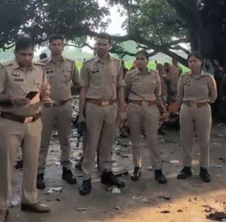 कानपुर : प्रेमी के साथ गई गर्भवती महिला का शव बाग में मिला, हत्या का आरोप