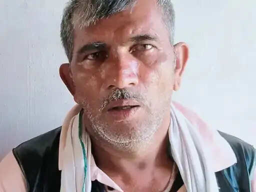 दूध का टैंकर रिवर्स लेते चपेट में आया व्यक्ति, मौत