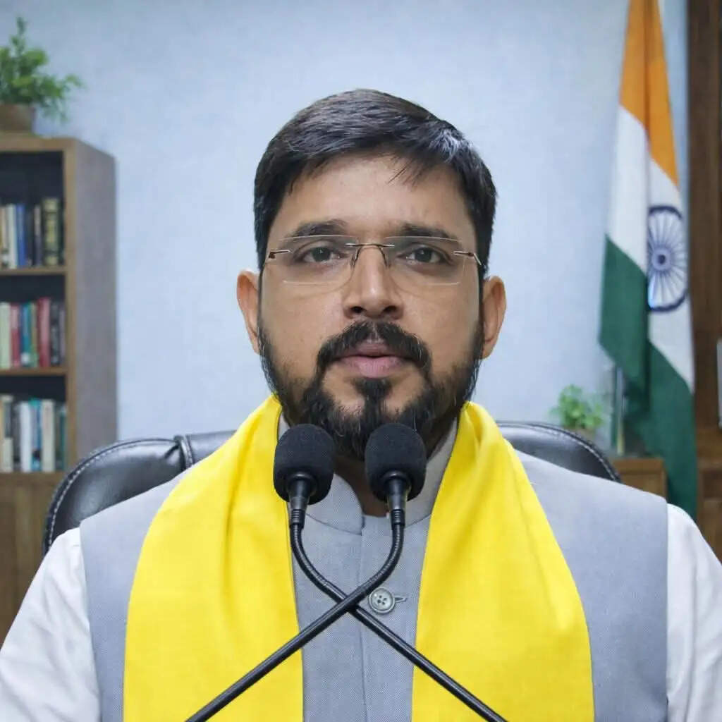 विधायक शलभमणि के बचाव में उतरी&nbsp;सुभासपा,&nbsp;राघवेंद्र बोले- सपा फैला रही भ्रम