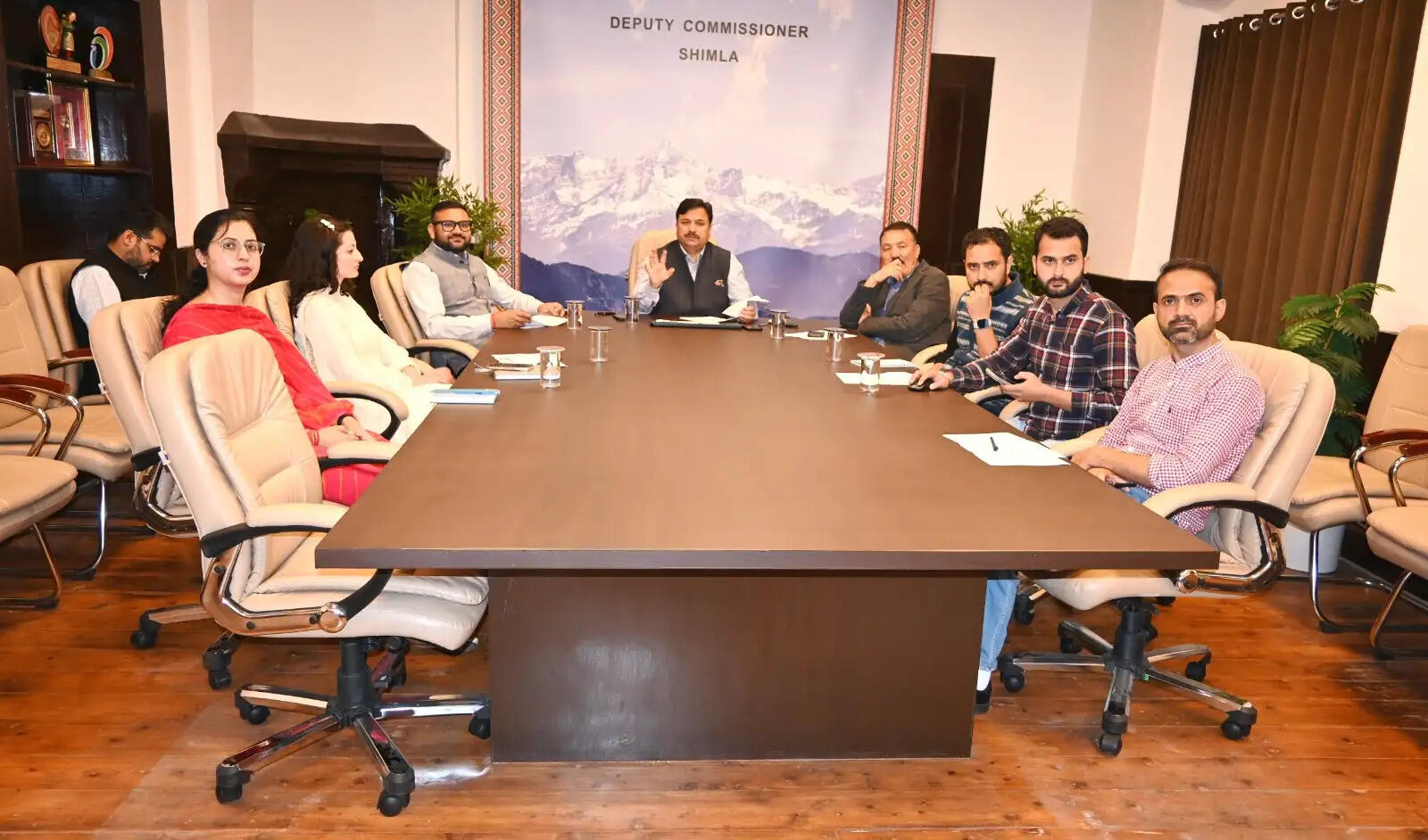 आपदा से प्रभावित योजनाओं की मरम्मत के प्रस्ताव जल्द भेजें : उपायुक्त अनुपम कश्यप