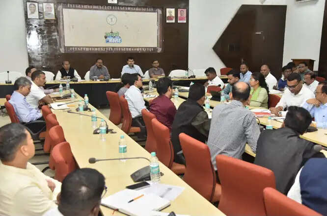 वीबी-जी रामजी योजना में लापरवाही, दो तकनीकी सहायकों ने दिया त्यागपत्र, दो की सेवा समाप्त