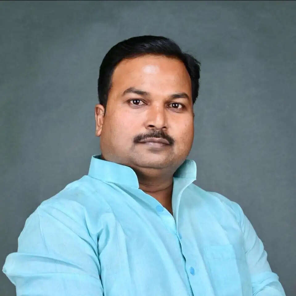 शिक्षा मंत्री धर्मेन्द्र प्रधान से राजद ने की इस्तीफे की मांग