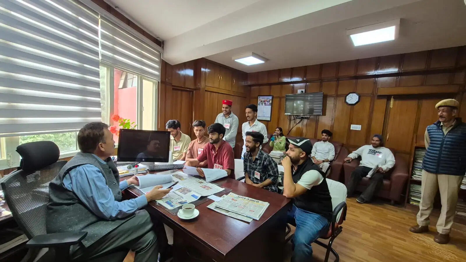 एचपीयू में भर्ती और प्रशासनिक अनियमितताओं के आरोप, एसएफआई ने मांगी न्यायिक जांच