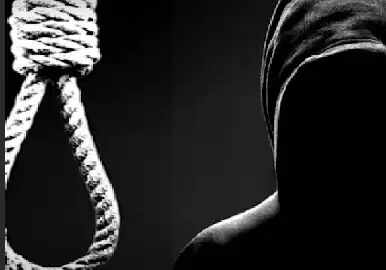 युवक फंदे से झूला, पत्नी को किया था आखिरी कॉल