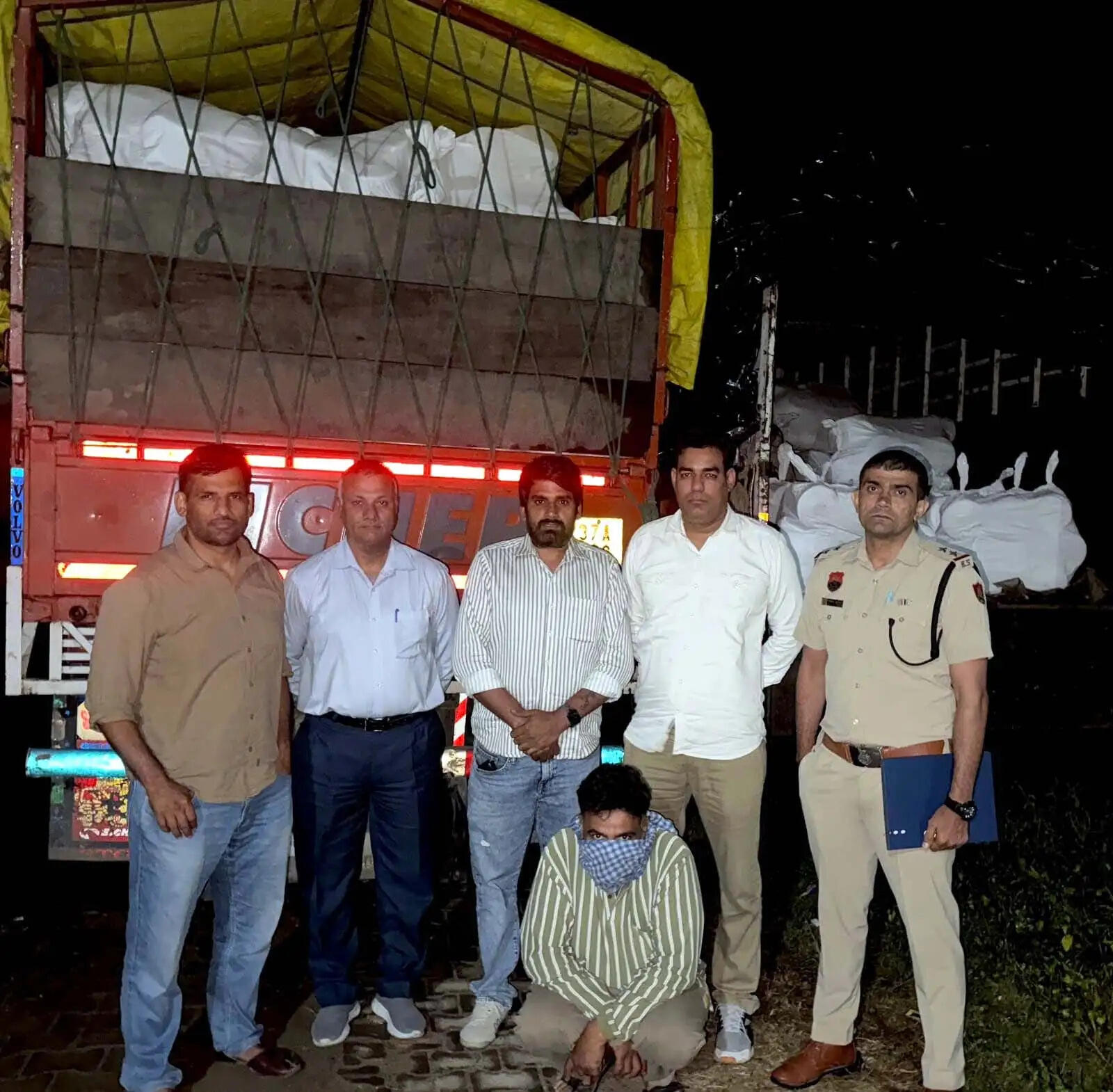 हिसार पुलिस ने बिजनौर से बरामद किया 10 हजार 857 किलोग्राम धागा,आरोपी&nbsp;गिरफ्तार