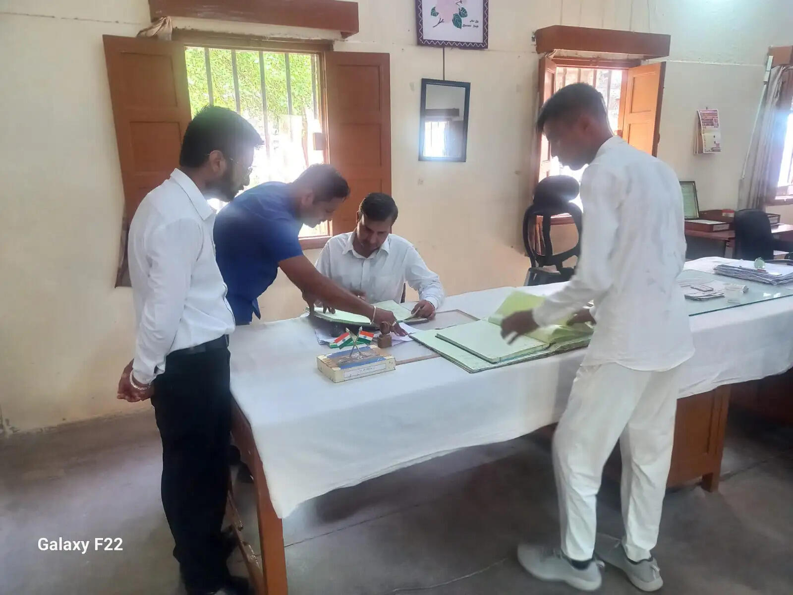 जेल का निरीक्षण, बंदियों की सुविधाओं का लिया जायजा