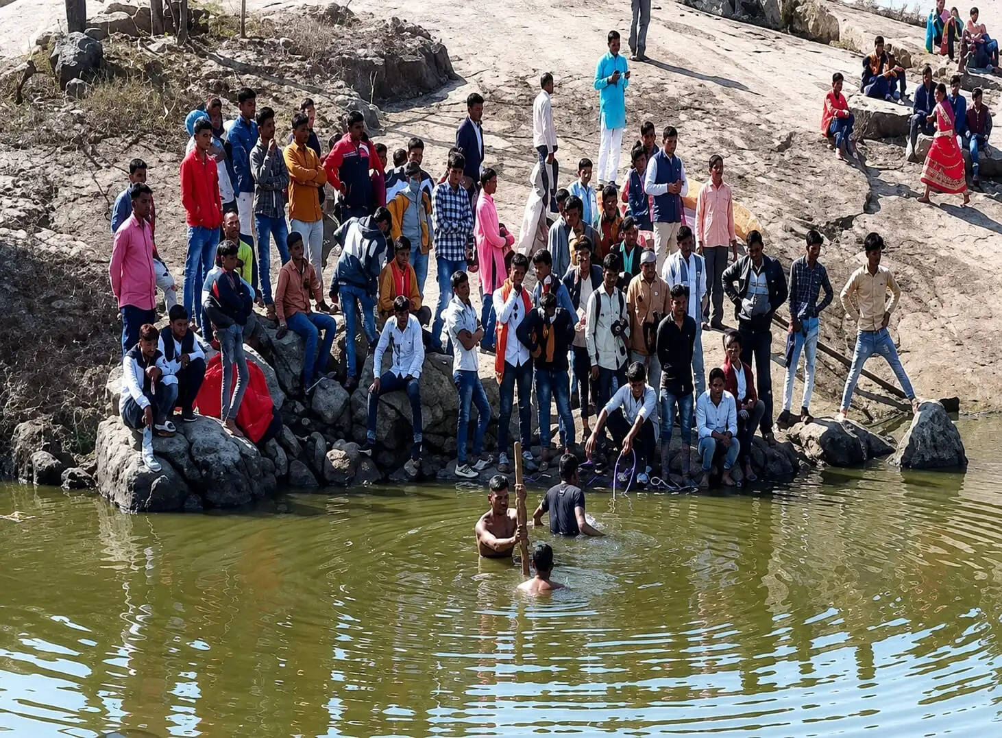 कौलेश्वरी सरोवर में डूबने से 22 वर्षीय श्रद्धालु की मौत