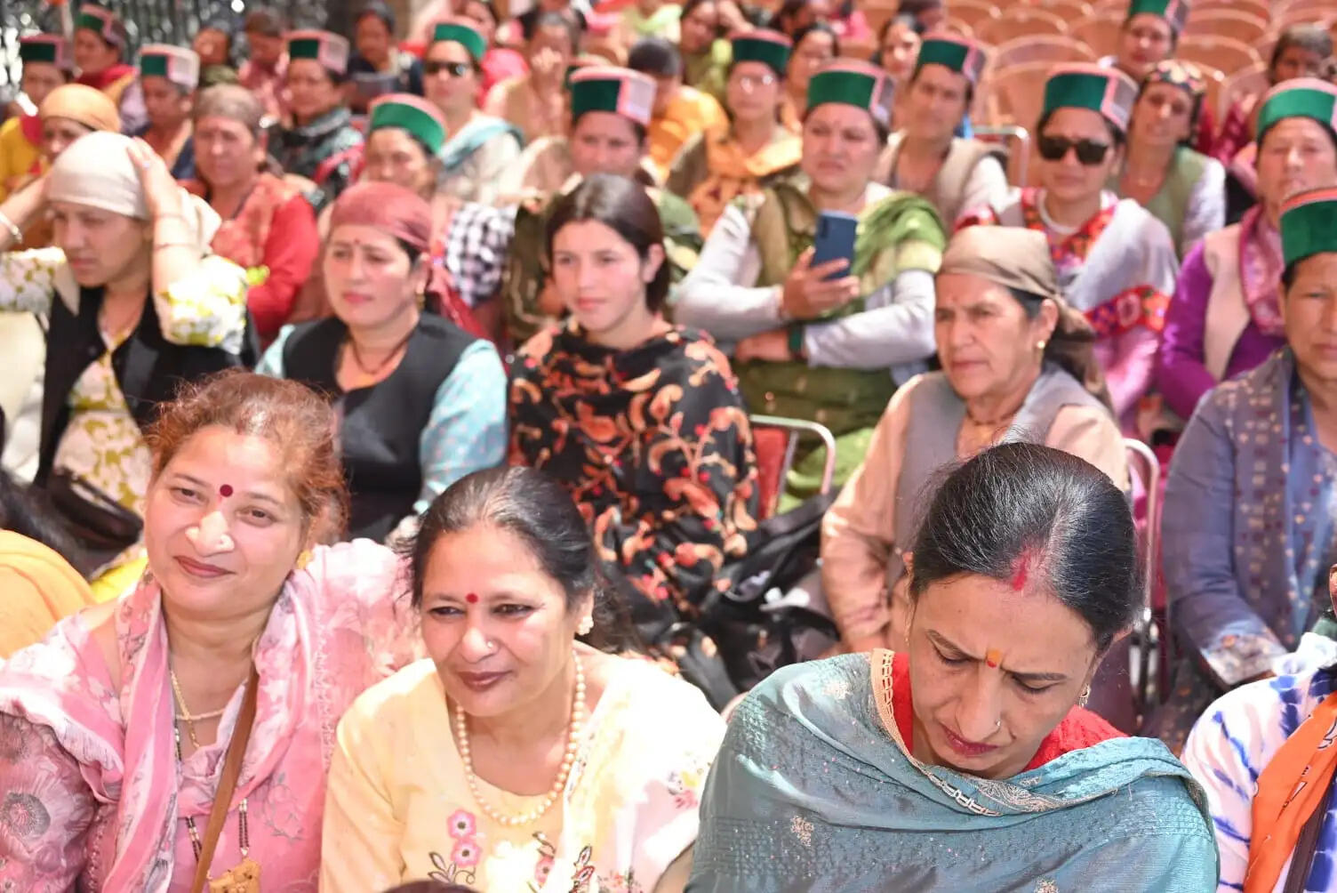 शिमला में महिला पदयात्रा के दौरान भाजपा का विरोध प्रदर्शन, महिलाओं ने उठाई आवाज