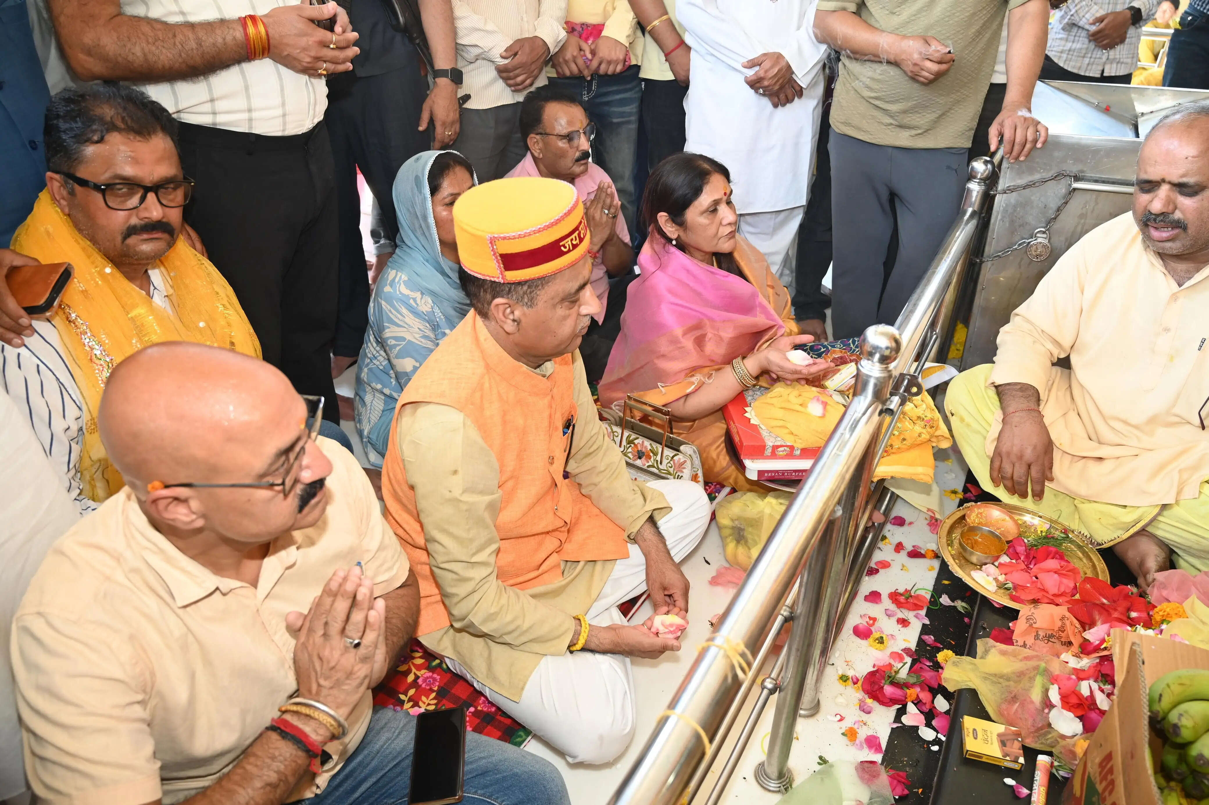 व्यवस्था परिवर्तन के नाम पर फैसला परिवर्तन की सरकार चला रहे हैं सुक्खू : जयराम ठाकुर