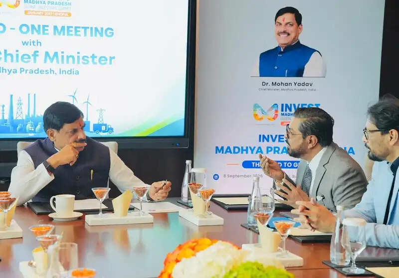 मध्य प्रदेश को दुबई में तीसरे दिन मिले 53 हजार करोड़ रुपये से अधिक के निवेश प्रस्ताव