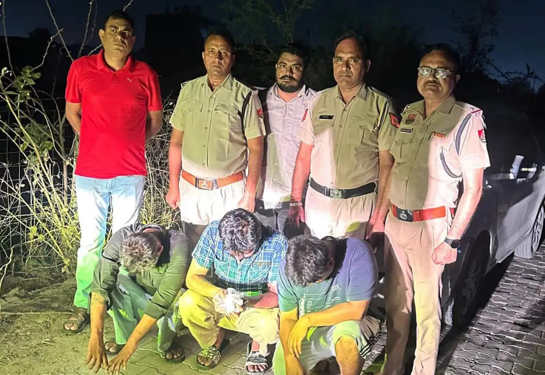 सिरसा में पचास लाख की हेरोइन पकड़ी, तीन तस्कर गिरफ्तार