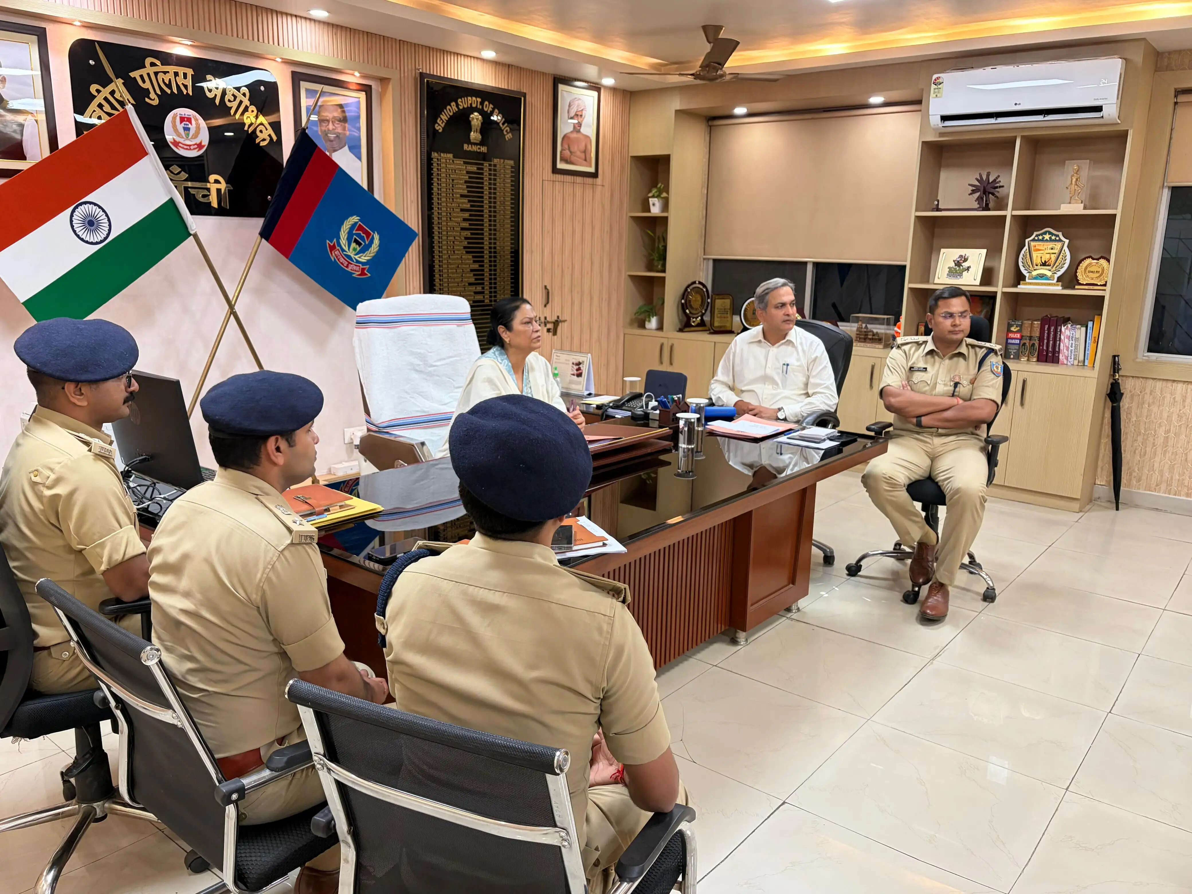 रामनवमी को लेकर रांची में अलर्ट, डीजीपी ने की शहर की सुरक्षा तैयारियों की समीक्षा