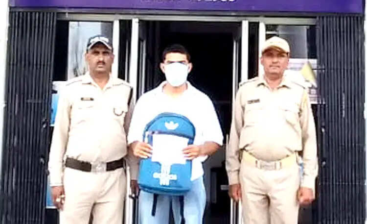 मेडिकल स्टोर संचालक निकला नशे का कारोबारी, 50 इंजेक्शन बरामद