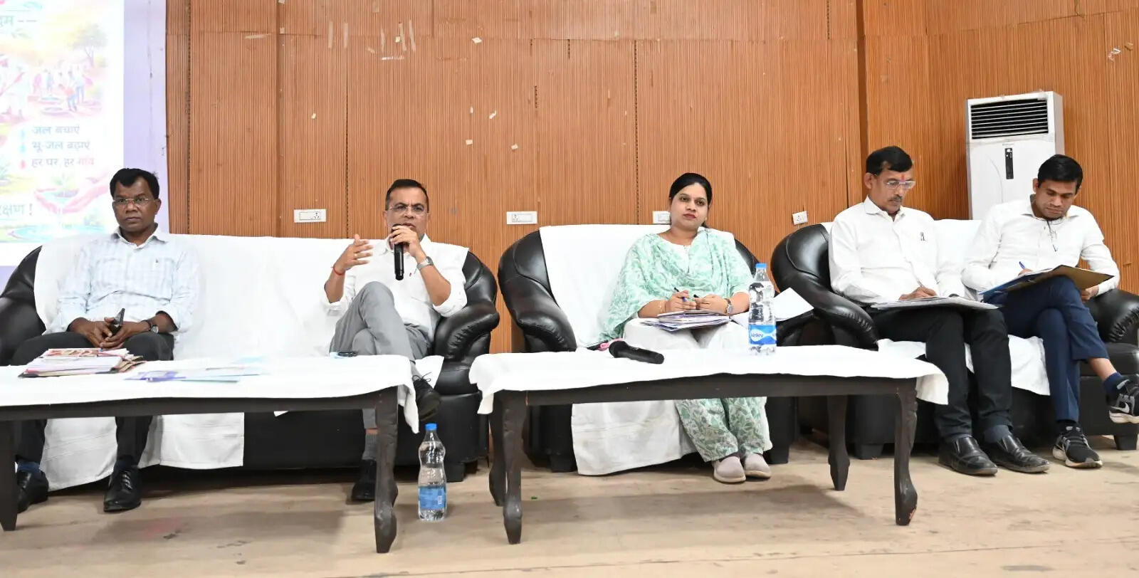 हर घर जल संचय के लिए 1 मार्च से विशेष महाभियान, महिलाओं की भागीदारी पर रहेगा विशेष जोर