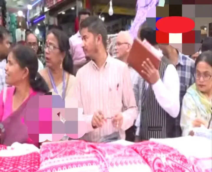 बिहू में पावरलूम गमछों से भरे बाजार, हस्तकरघा विभाग की कार्रवाई