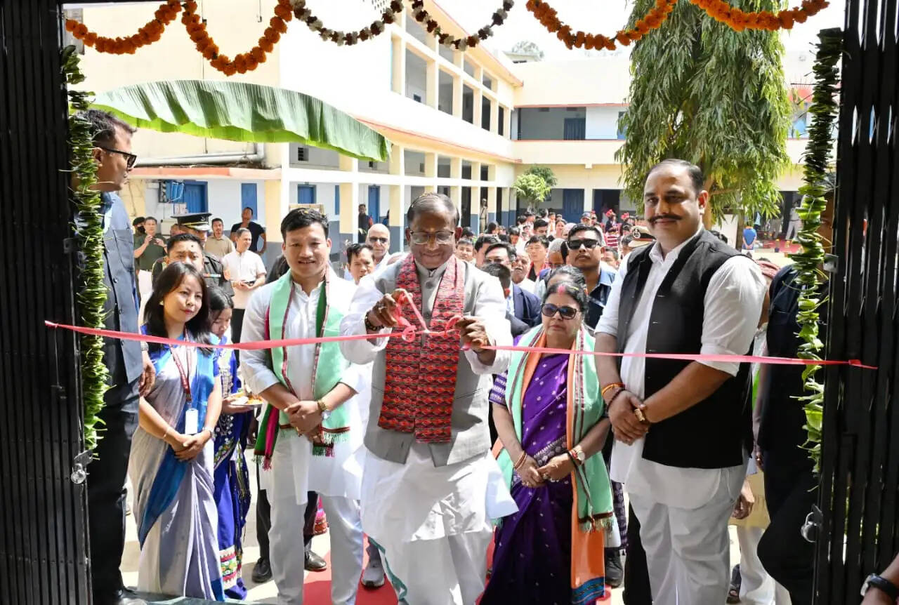 हाफलोंग में विवेकानंद विद्यालय व सरस्वती विद्या मंदिर के नए भवन का उद्घाटन