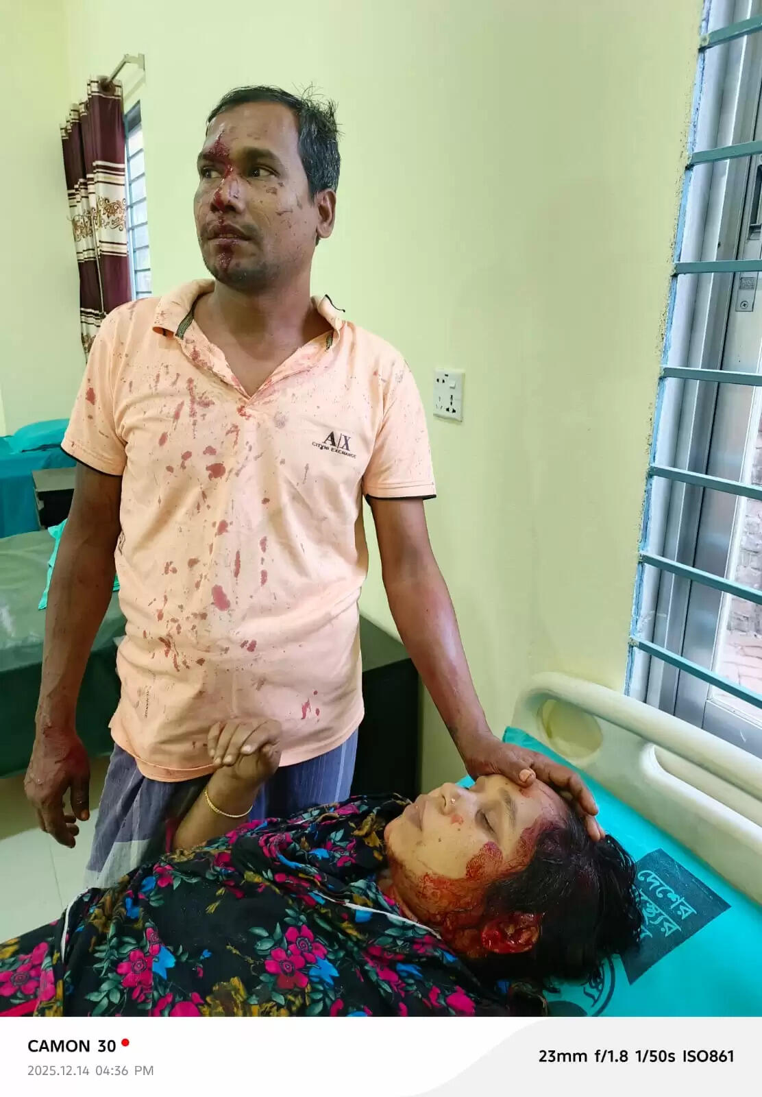 बांग्लादेश : काशिमपुर में किराएदार परिवार पर बर्बर हमला, तीन घायल