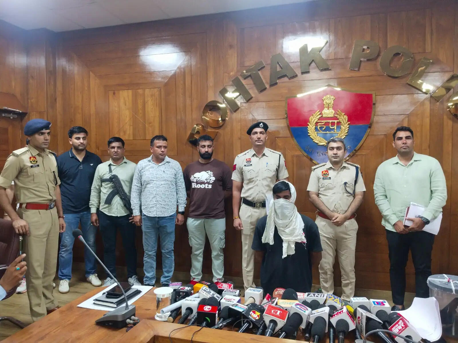 रोहतक:ऑनलाइन गेमिंग के चक्कर में फंस कर युवक बना हथियार सप्लायर