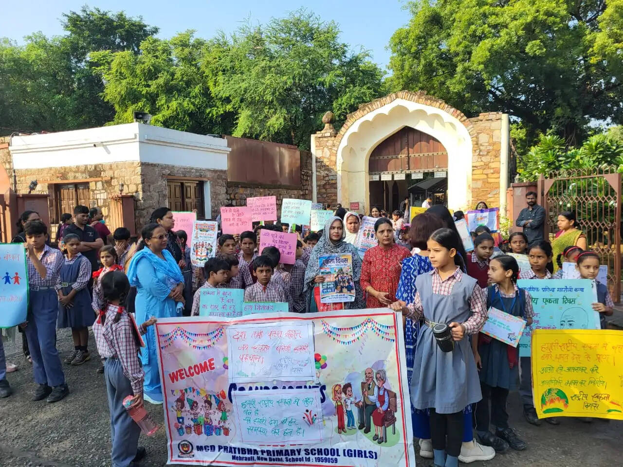 एमसीडी ने हेरिटेज यूनिटी वॉक और विद्यालयों में विविध कार्यक्रमों के साथ मनाया राष्ट्रीय एकता दिवस