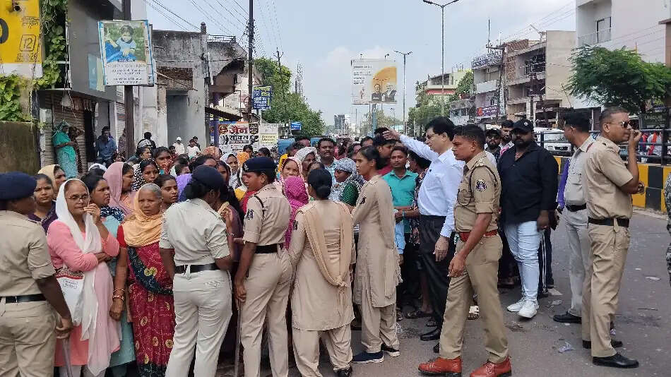 टिकरापारा की प्रार्थना सभा का विरोध, मतांतरण के आरोप से गरमाया माहौल