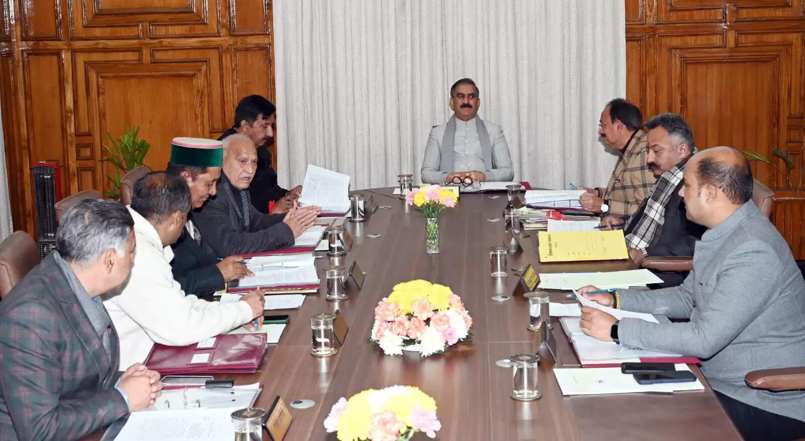 कैबिनेट का फैसला: 30 अप्रैल से पहले पंचायत चुनाव, मेडकिल कॉलेजो में 120 भर्तियां, हवाई सेवा बहाल