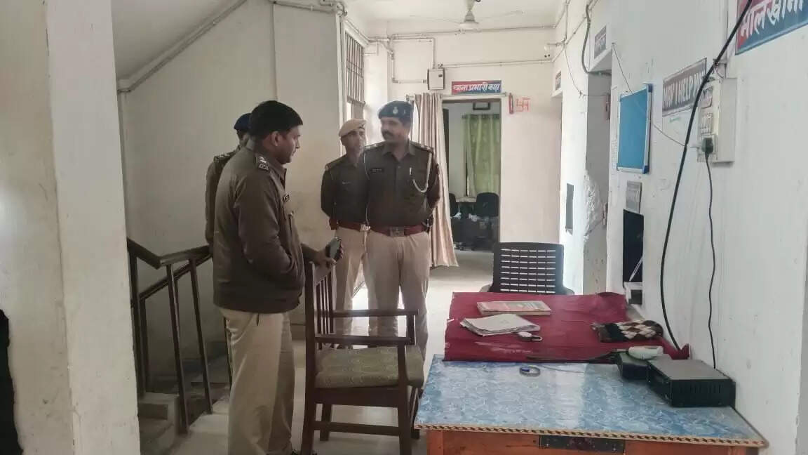 वरीय पुलिस अधीक्षक ने किया शांति समिति के सदस्यों के साथ जनसंवाद