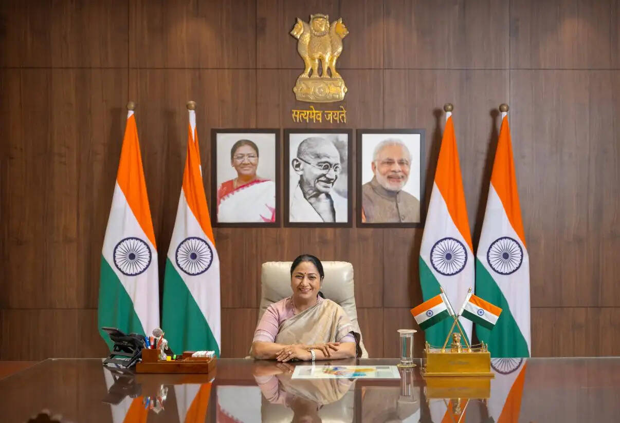 मेट्रो के 21 स्टेशनों के नामों की समीक्षा, 7 में संशोधन और 2 स्टेशनों के नामों में बदलाव: रेखा गुप्ता