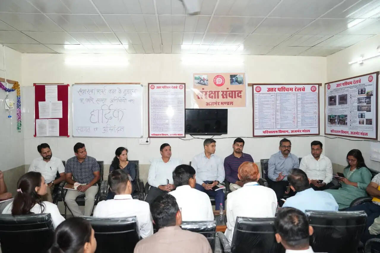 अजमेर स्टेशन पर संरक्षा सभा व काउंसलिंग कक्ष का हुआ शुभारंभ