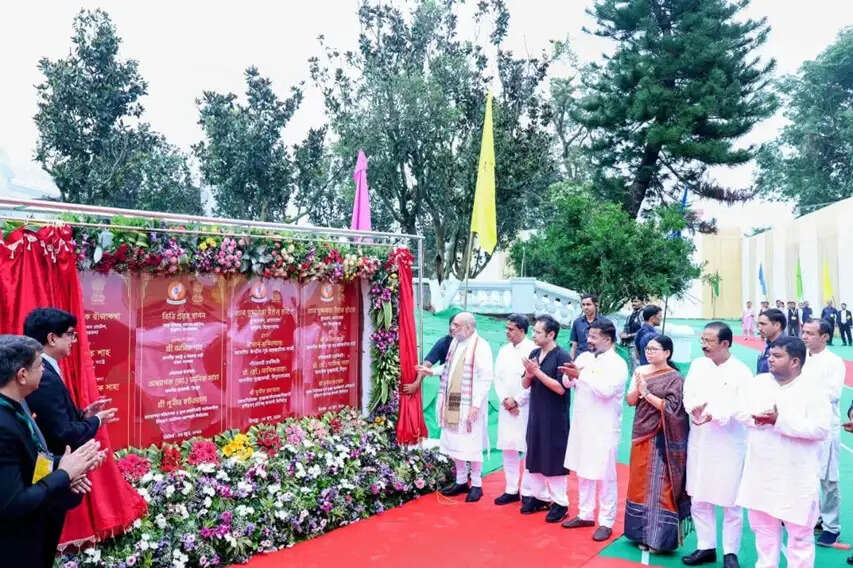 अमित शाह ने त्रिपुरा के पुष्पबंत पैलेस में रखी ताज के पांच सितारा हेरिटेज होटल की आधारशिला