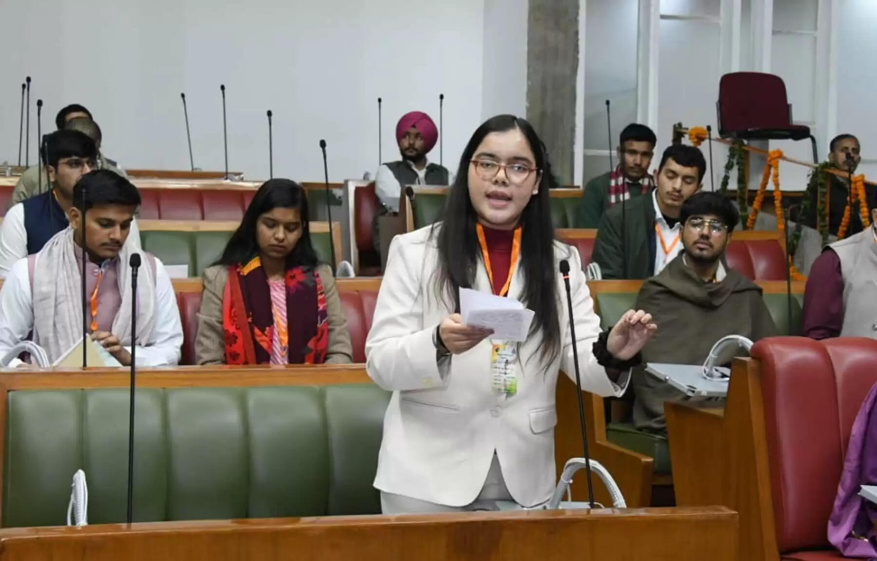 गुरुग्राम की माही ने मंत्री की भूमिका में उठाए किसान, जमीन, पर्यावरण से जुड़े मुद्दे