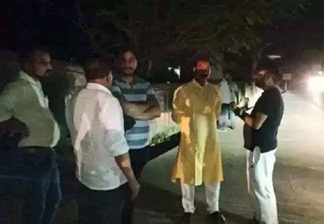 नरसिंहपुरः सीवर लाइन की सफाई के दौरान करंट लगने से दो मजदूरों की मौत