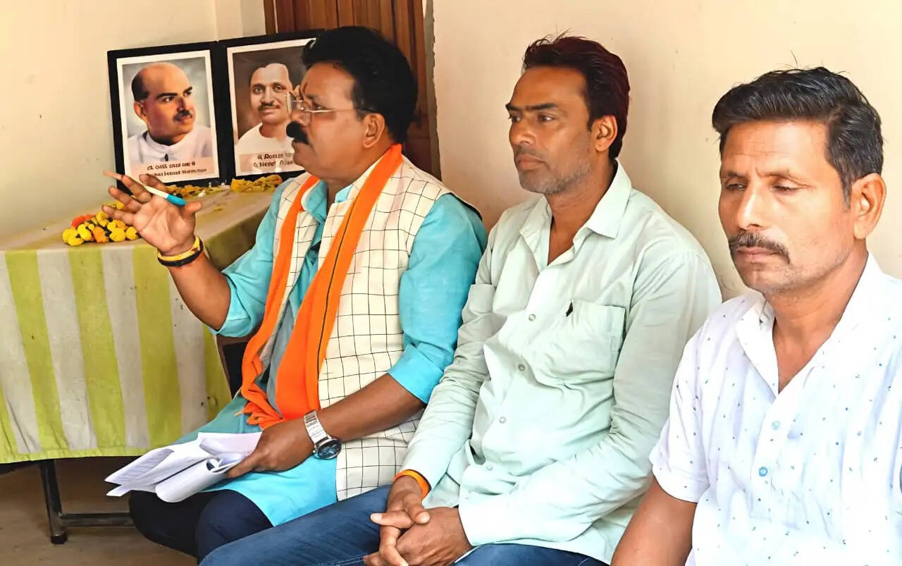 मजबूत बूथ ही दिलाएगा मिशन- 2027 में प्रचंड जीत : विजय रघुवंशी