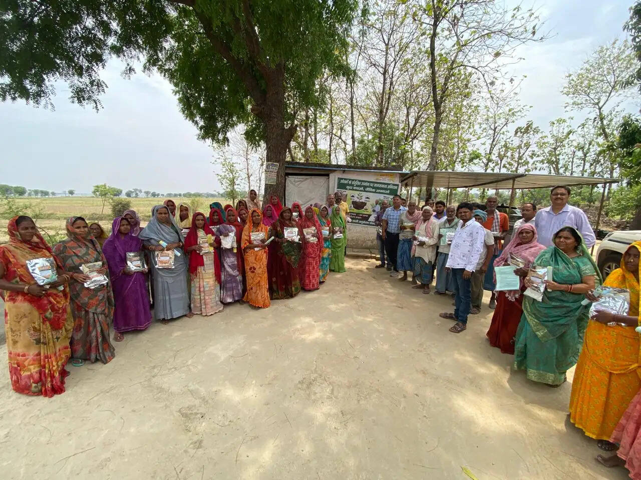 संतुलित उर्वरक के उपयोग से मिट्टी होगी स्वस्थ, चौपाल में वैज्ञानिकों ने बताया बढ़ेगी आय