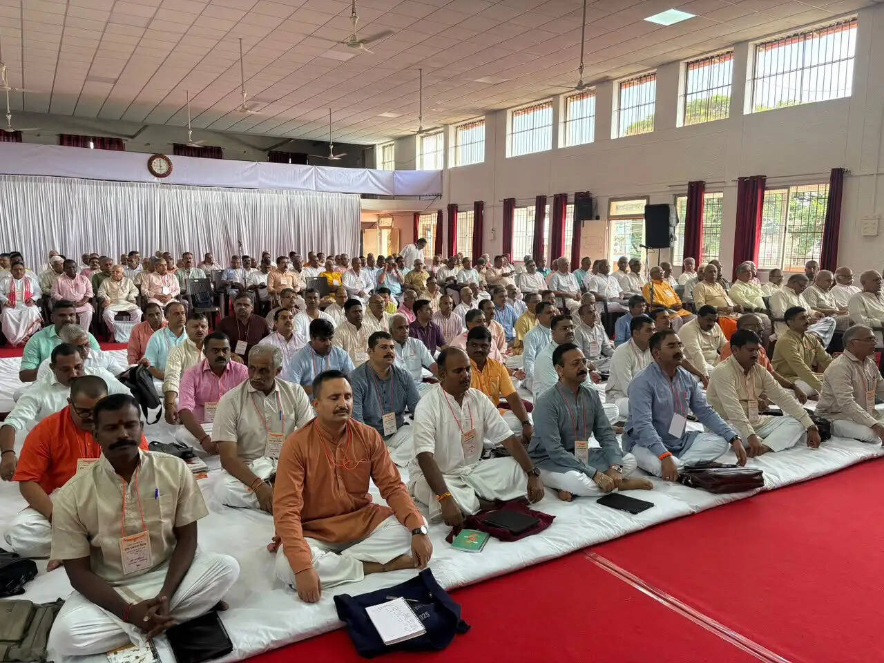 कर्नाटक के बेलगावी में राष्ट्रीय स्वयंसेवक संघ की अ.भा. प्रांत प्रचारक बैठक का शुभारंभ