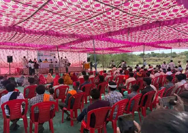 झाबुआः मंत्री निर्मला भूरिया ने किया खरडू बैराज का भूमि पूजन